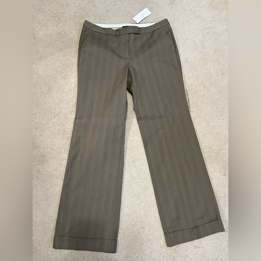 NWT Tommy Hilfiger straight leg cuffed women’s dress pants Sz 10